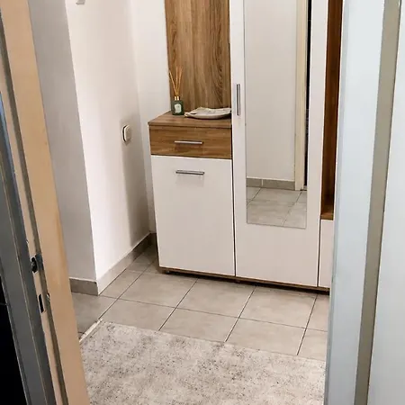 Bobi
