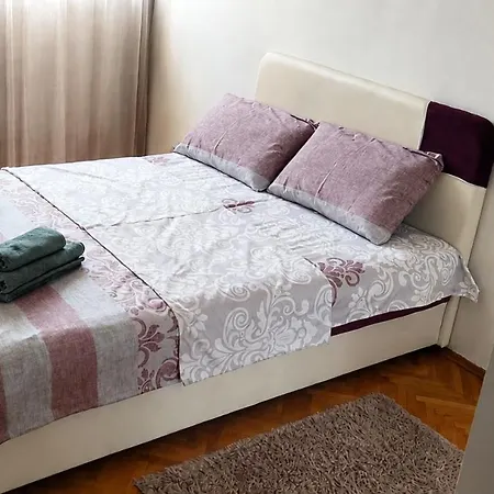 Bobi Podgorica